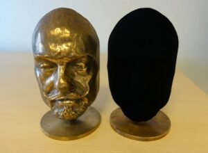 annish kapoor vantablack political art