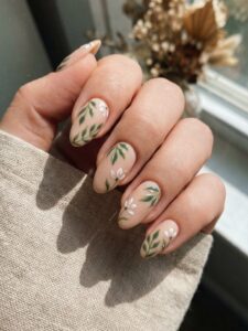 wildflower floral nail designs for summer