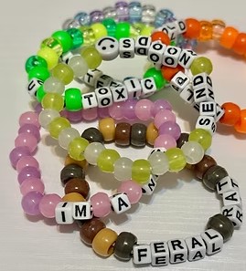 friendship bracelets crafts for adults